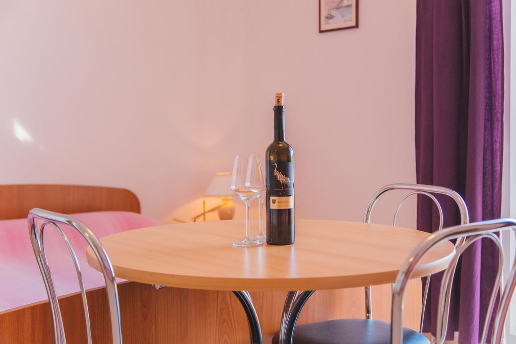 Apartments Dada Омиш Номер фото