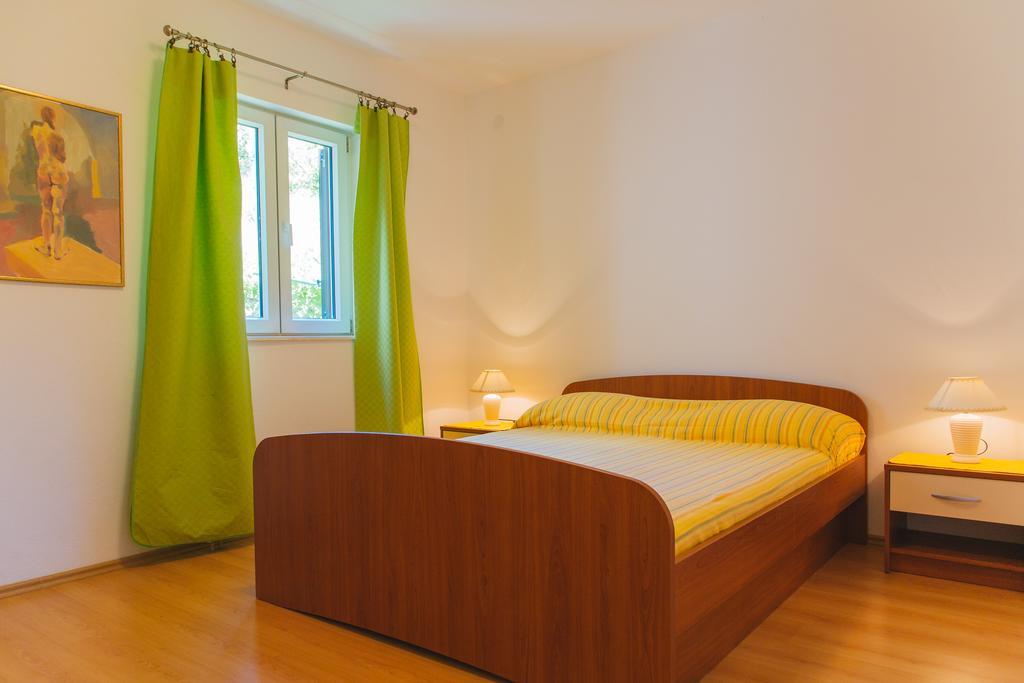 Apartments Dada Омиш Номер фото